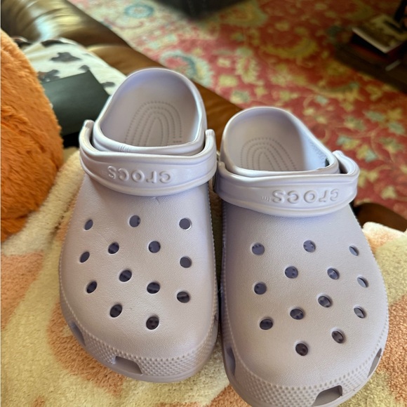 CROCS Classic Clog Sandals - Light Purple - Picture 1 of 3